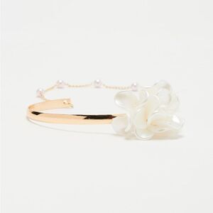 Boho flower bracelet M580